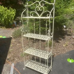 Collapsable Shelf for Plants, Books, Etc.