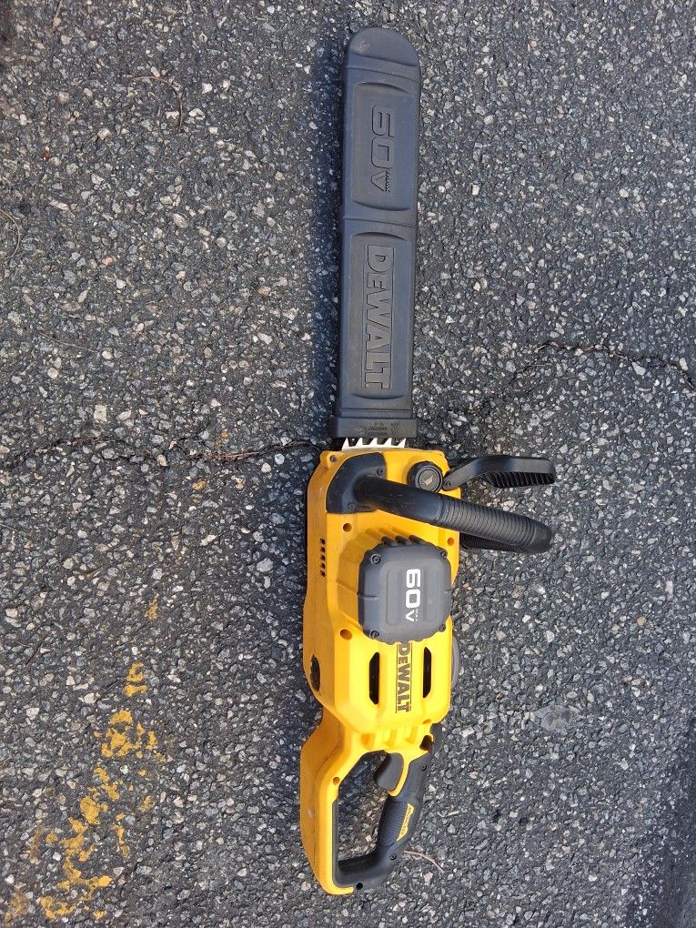 Dewalt Chainsaw