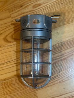 NEW!!  HALO VT100G 100W Vapor Tight Light, Gray.  $18 EACH
