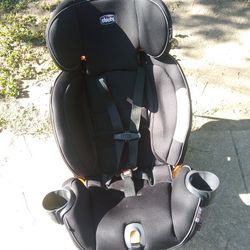 !! Toddler Car seat Firm Price 