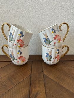 4 Peter Rabbit Lg mugs 16 oz