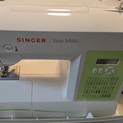 Singer Sew Mate Sewing Machine