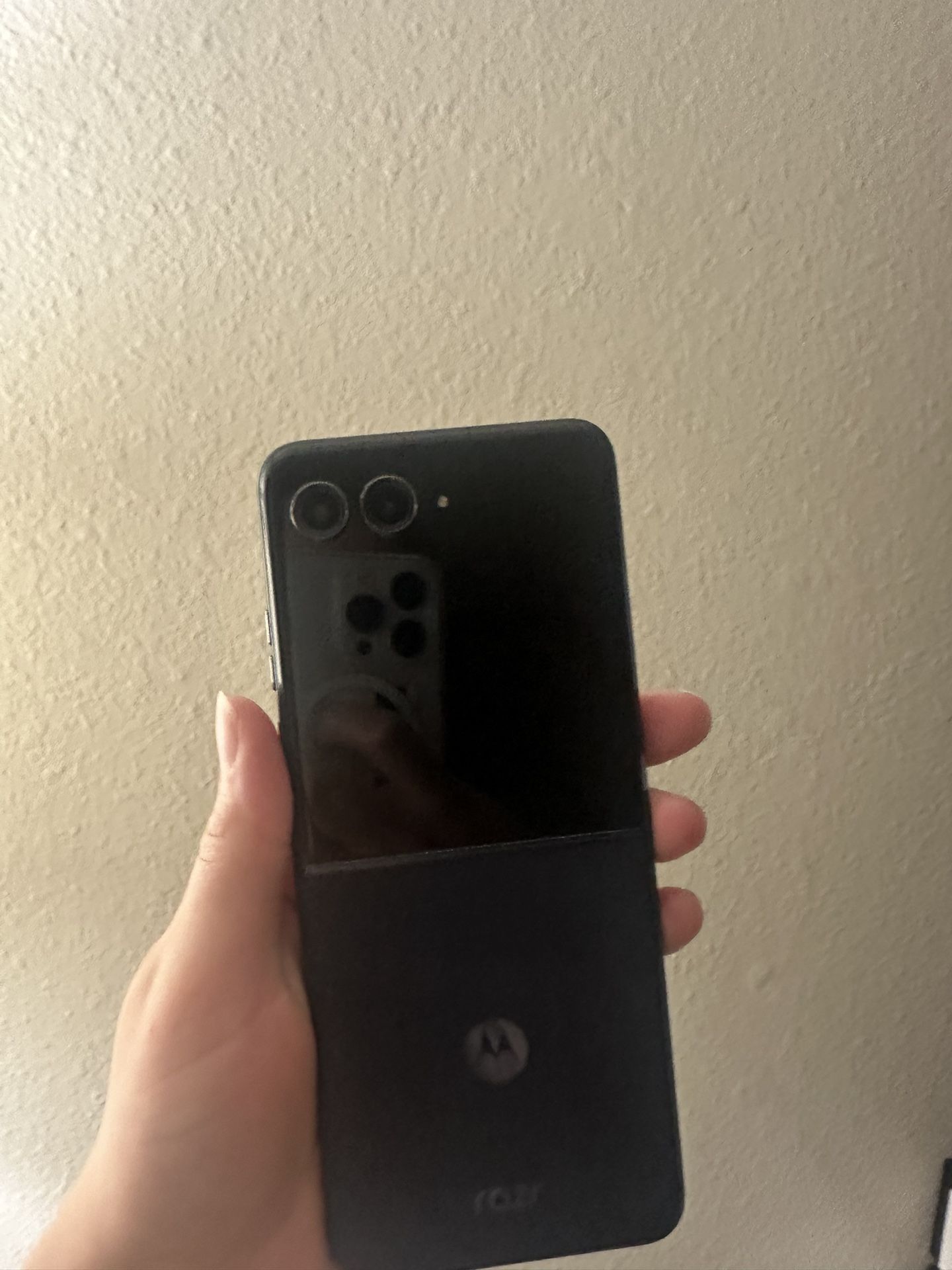 Motorola Razr +2024 (AT&T)