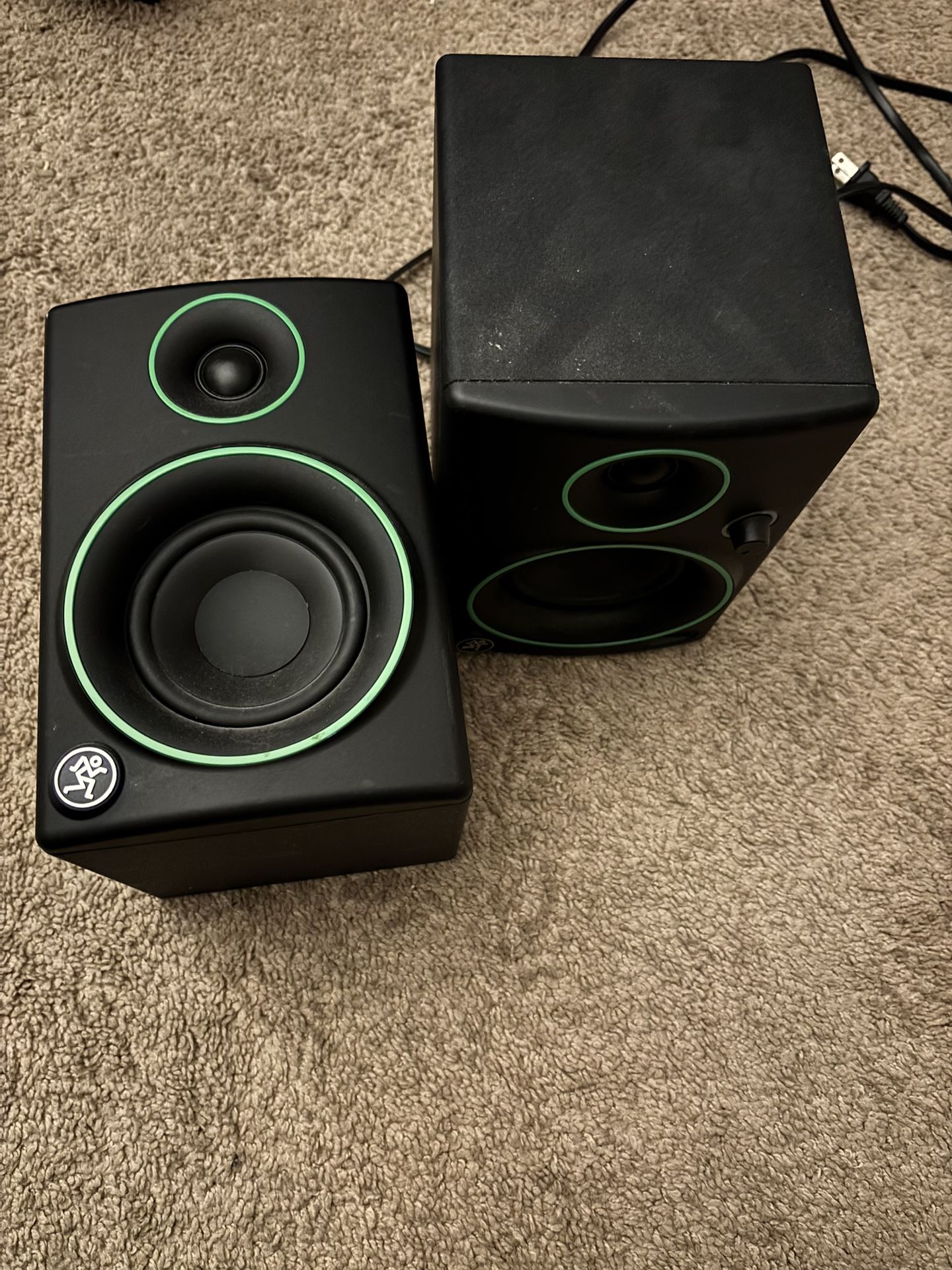 Mackie Cr3 Speakers