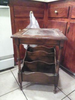 Antique Table Free cleaning
