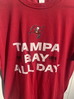 Bucs XL dry Fit shirt (Tom Brady Era)