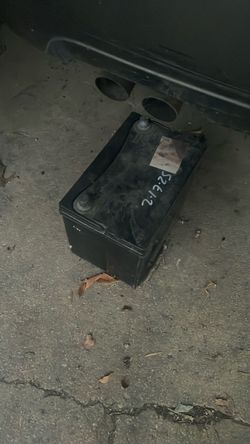 Top post battery