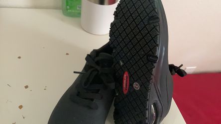 Slip sketchers work shoes