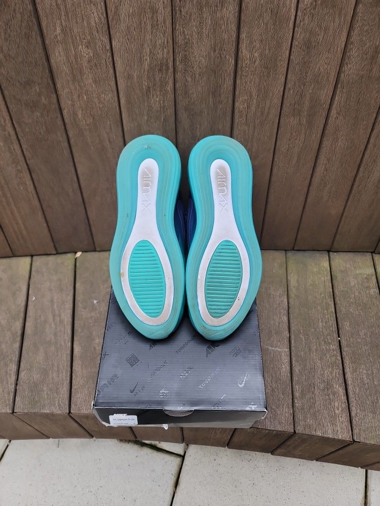 Nike Air max 720 Pink Sea 9.5 for Sale in New York, NY - OfferUp