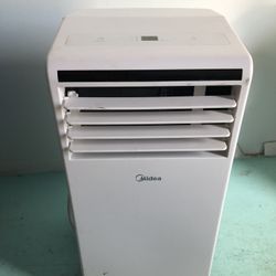 Midea 8,000 BTU Portable Air Conditioner 