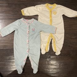 Baby Girl Carter’s Onesies Size 3 Months