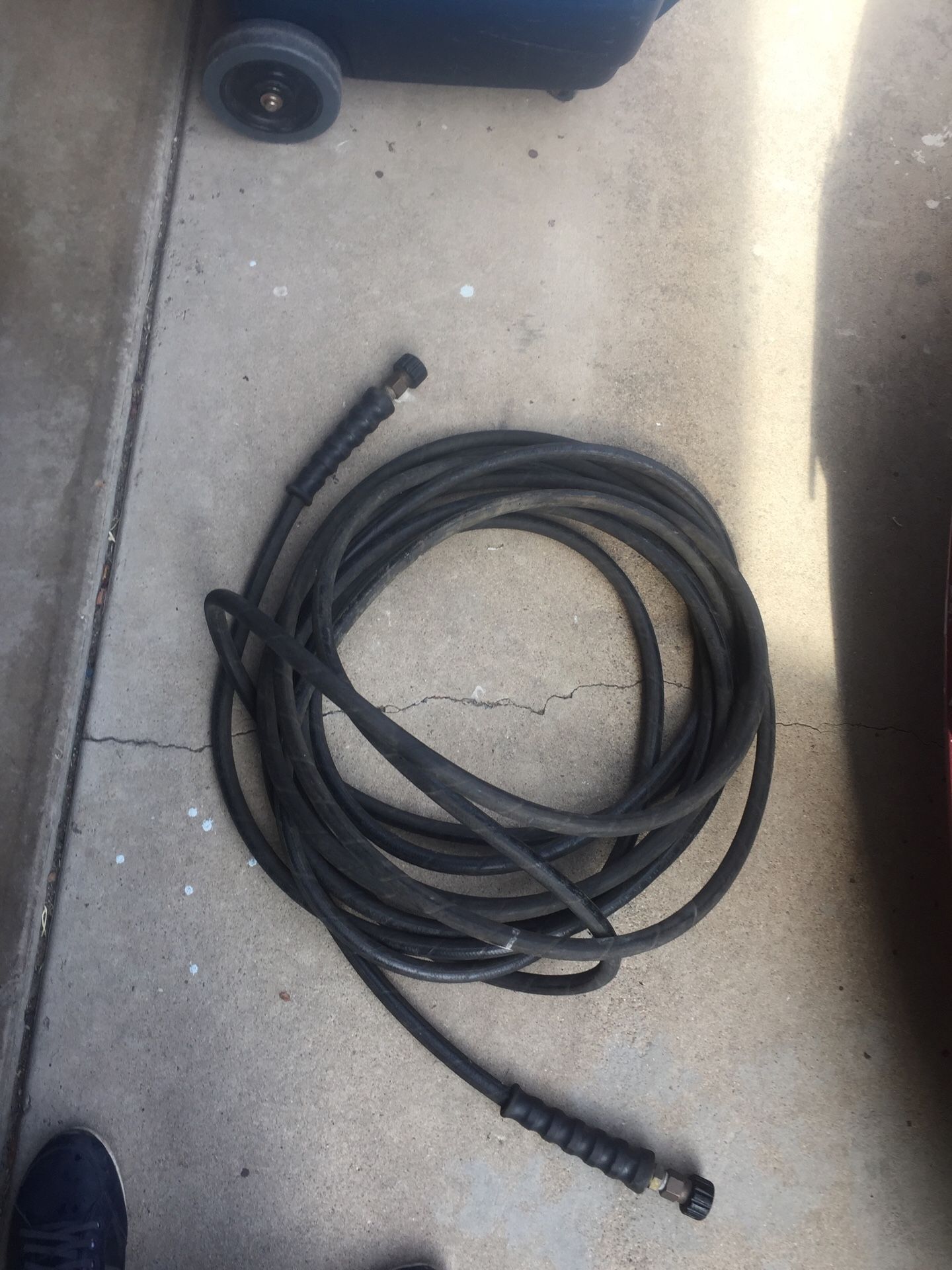 Pressure washer hose