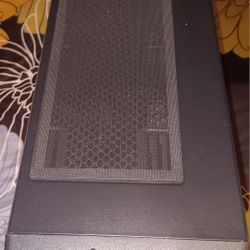 This custom-built gaming PC is in excellent condition and delivers smooth, reliable performance across today’s most popular titles. Perfect for compet