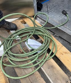 30 Amp Extension Cord