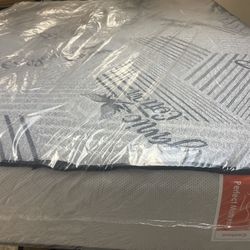 New beds at low prices, boxed and with free delivery. Twin 110 Full 130 Queen 140 King 240
