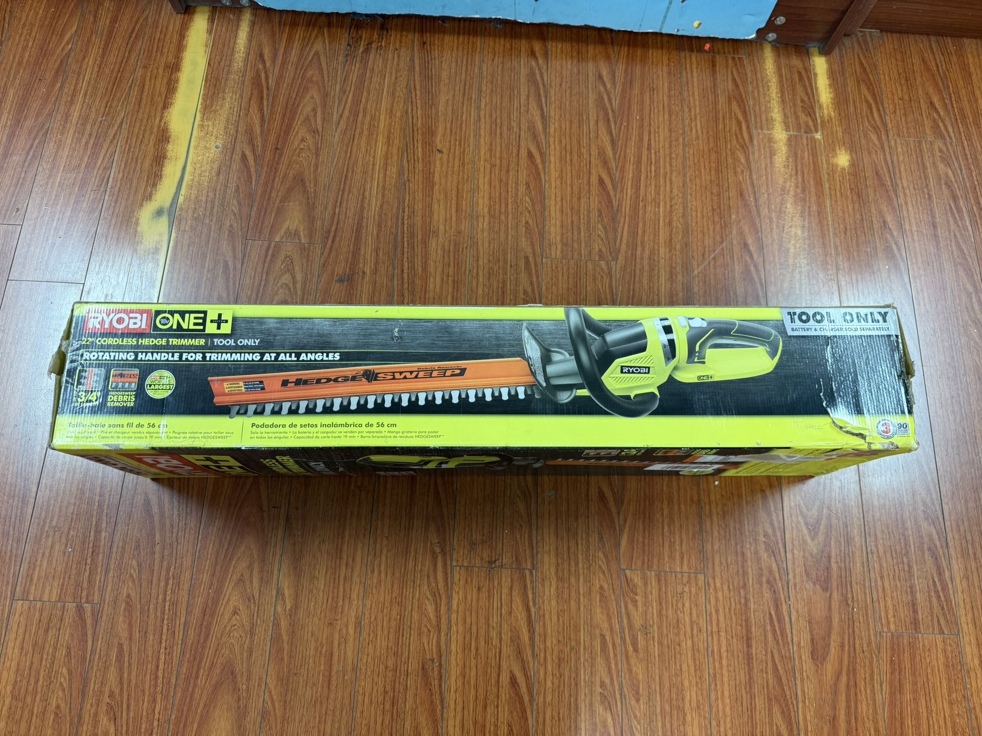 Ryobi ONE+ 22 inch 18V Hedge Trimmer - P2606B - Tool Only