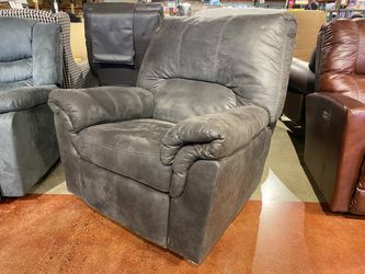 ASHLEY FURNITURE Gray Bladen Rocking Manual Arm Chair