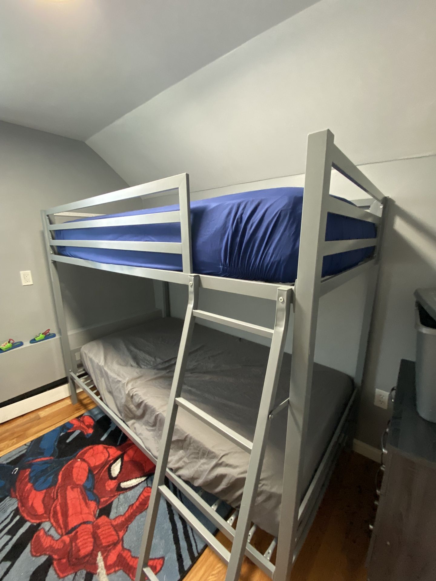 Bunk Beds 