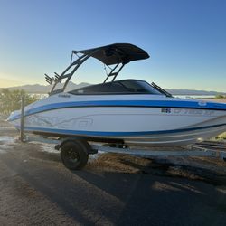 Yamaha Ar190