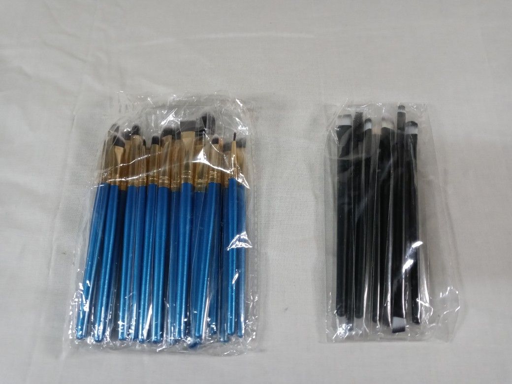 New/ Lot Assorted Blue & Black Women Beauty Makeup Brushes *Cosmetic Bundle*