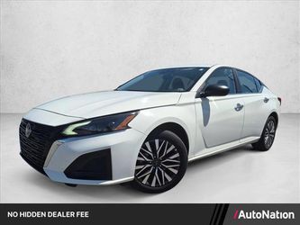 2025 Nissan Altima
