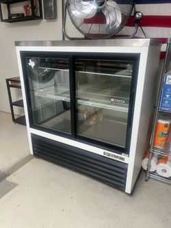 True deli refrigerator $350 OBO