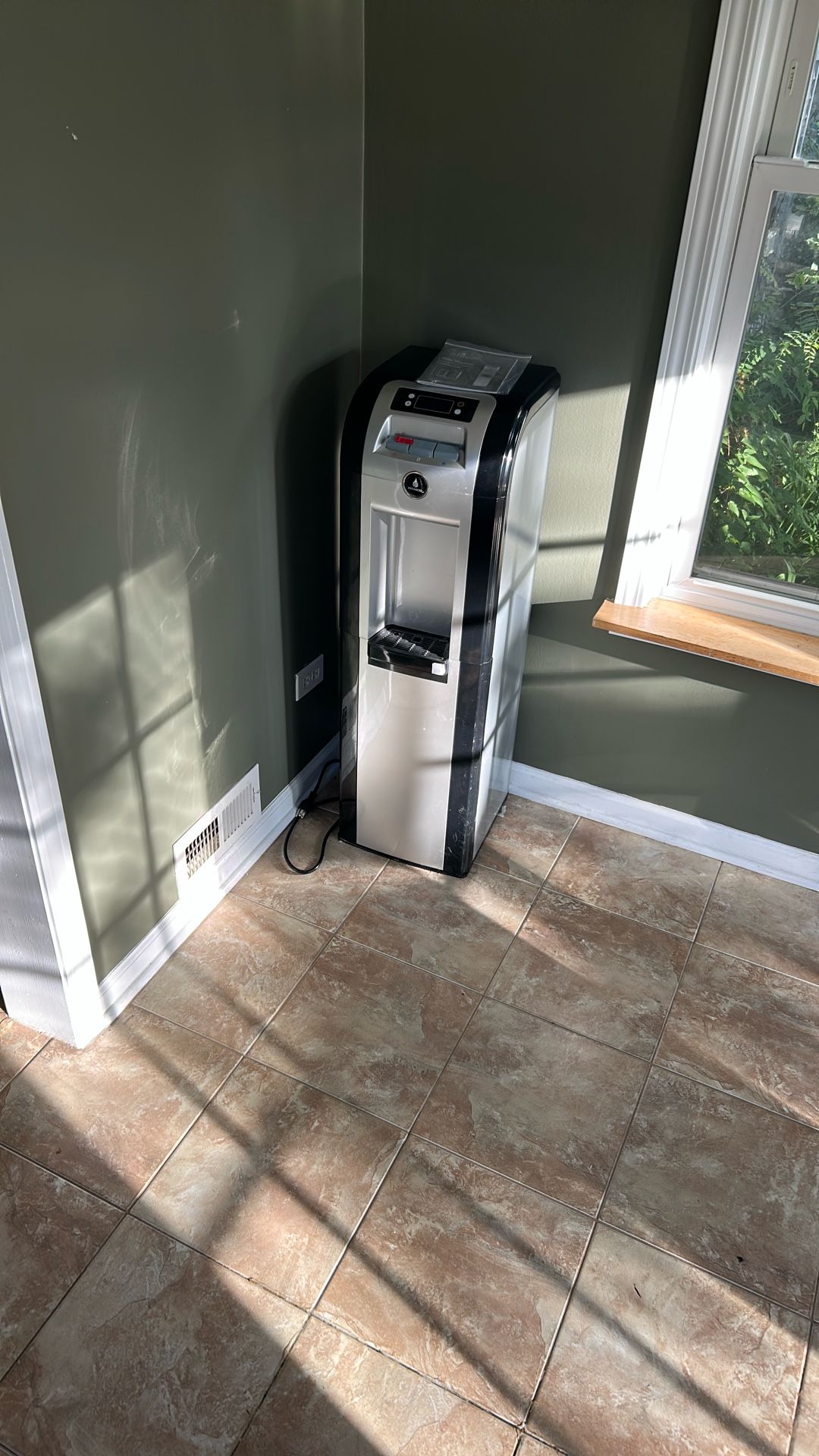Water Dispenser