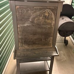 Kids chalk board