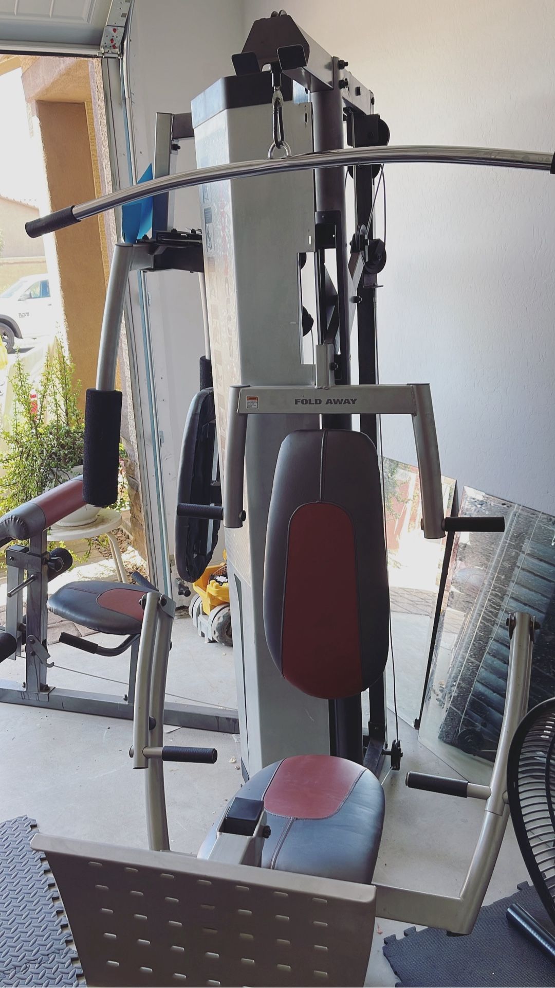 Yard Sale - Lifting Machine