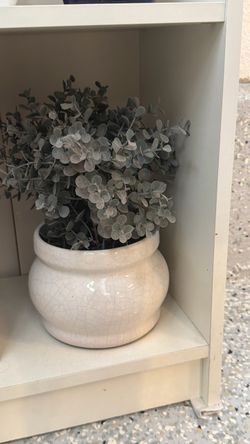 Potted faux plant