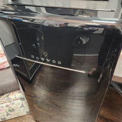 Vintage Inspired Retro Mini Fridge With A Small Freezer