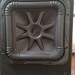12" Kicker Comp L7 With Enclosure 