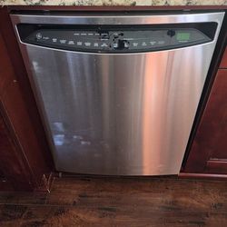 GE Profile Dishwasher $175