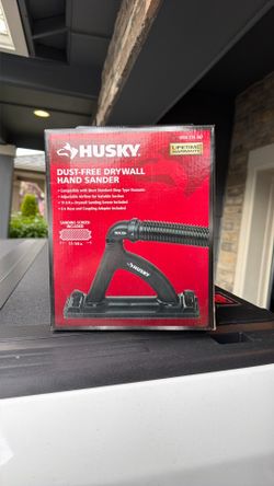 Dust free sander