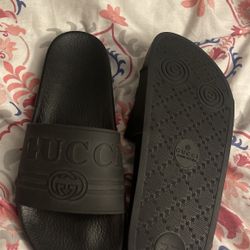 Gucci Slides 
