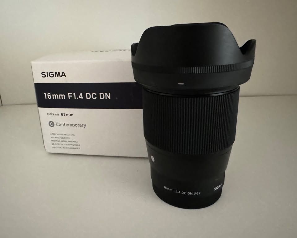 Sigma 16mm f/1.4 DC DN Contemporary Lens (Sony E) made in Japan