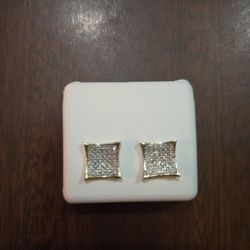 Real Solid 10kt Gold Earrings With 1/4ct Diamonds, Screw-backs!