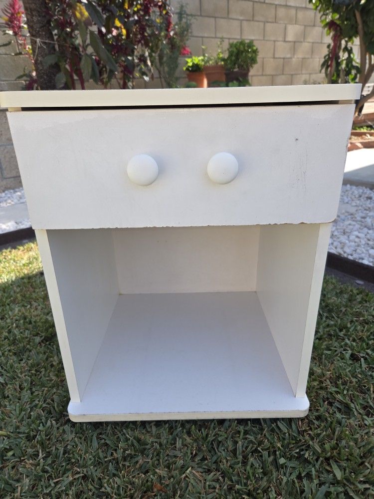 Nightstand End Table Bedside Cupboard with Drawer 