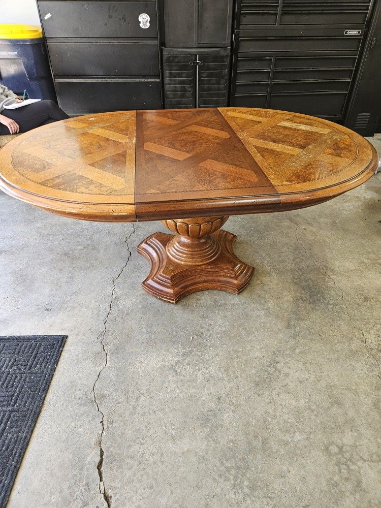 Table And Chairs W/ Leaf