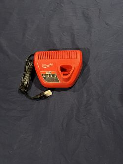 Milwaukee M12new