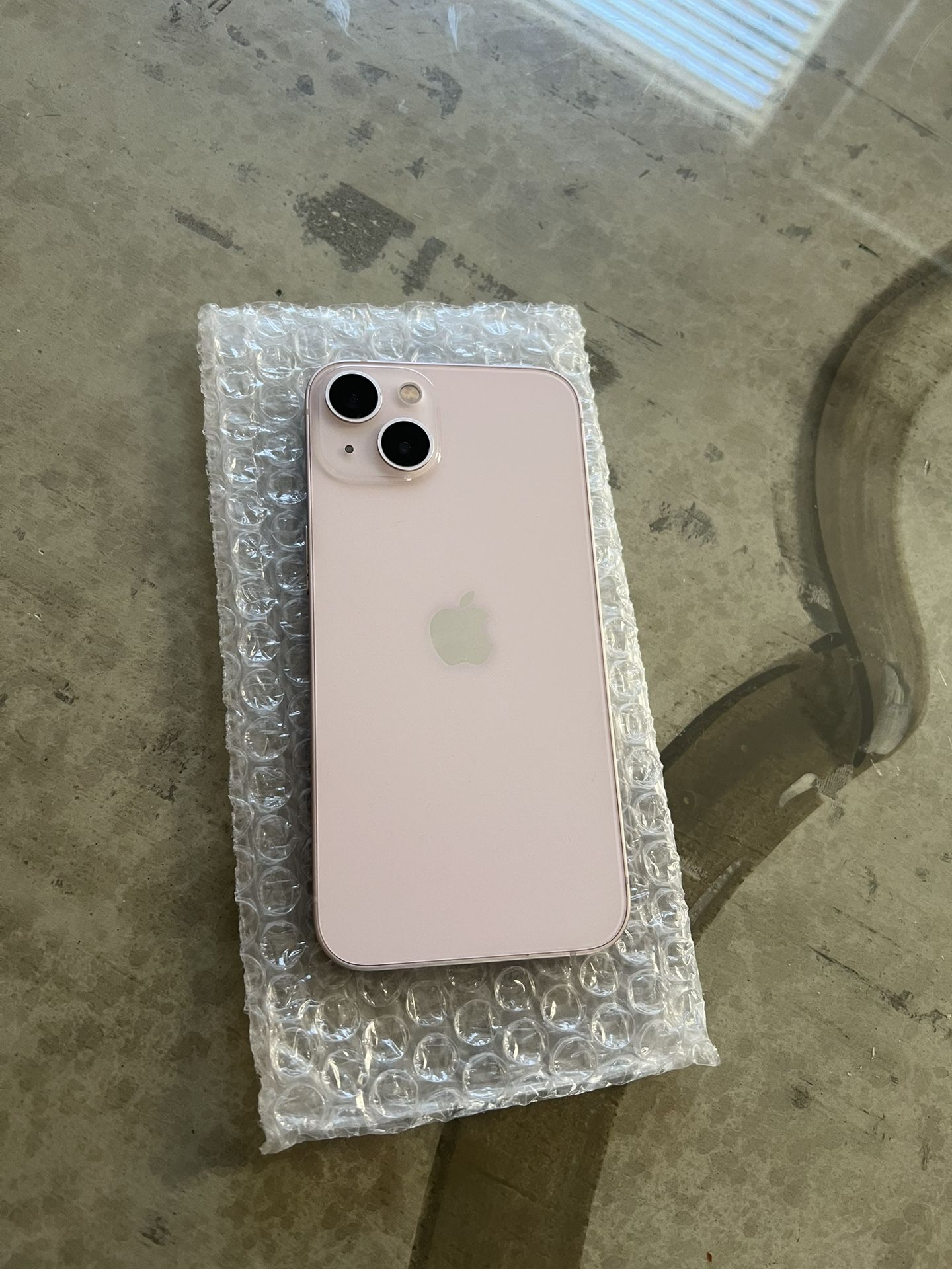 Apple iPhone 13 Pink Unlocked For Any Sim Card I Can Deliver Now 