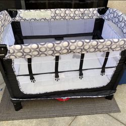 Arms Reach Co Sleeper 