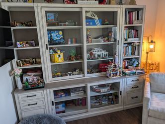 Large bookshelf/display case