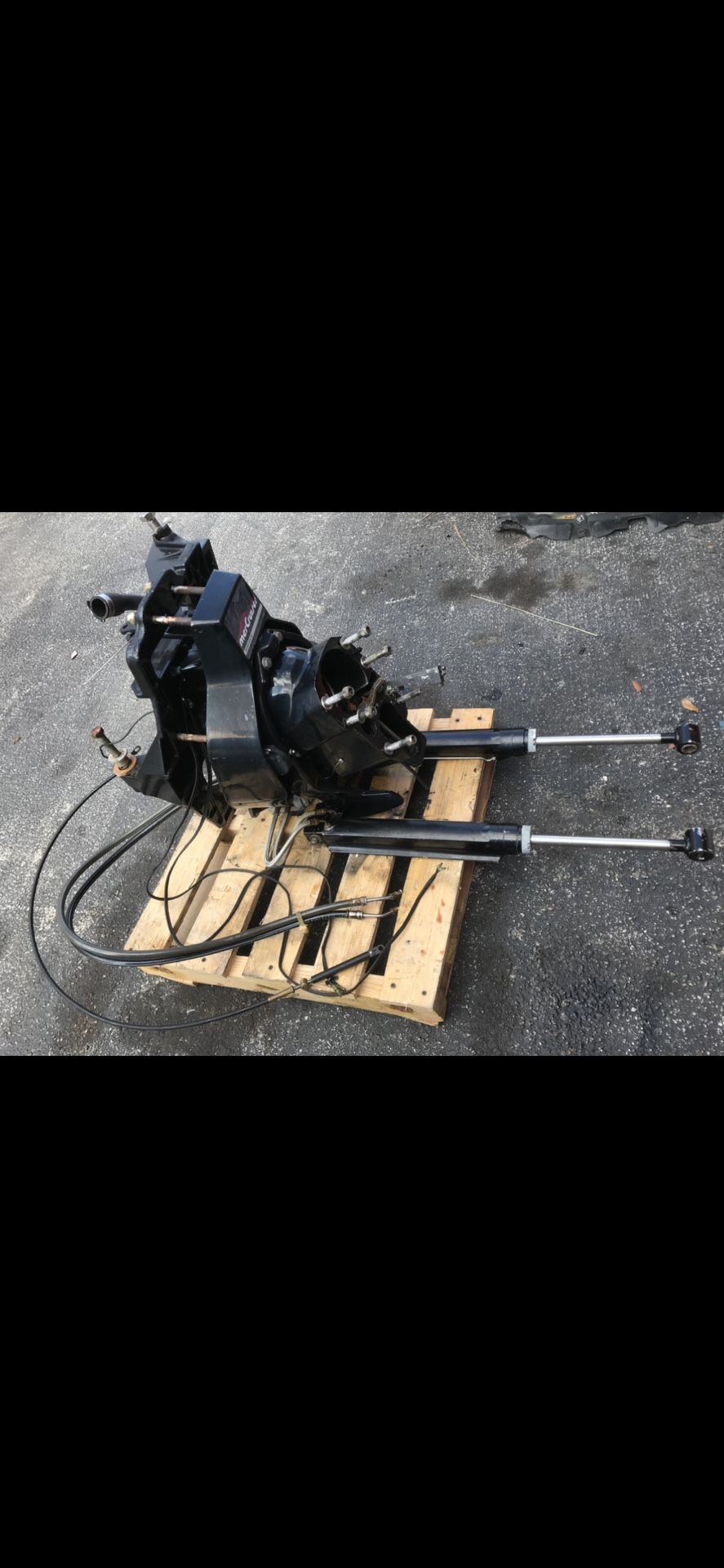 Mercruiser Alpha One Gen Two Gimbal Housing