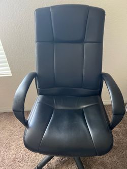 NICE OFFICE CHAIR