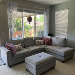 Reversible Sectional With Ottoman