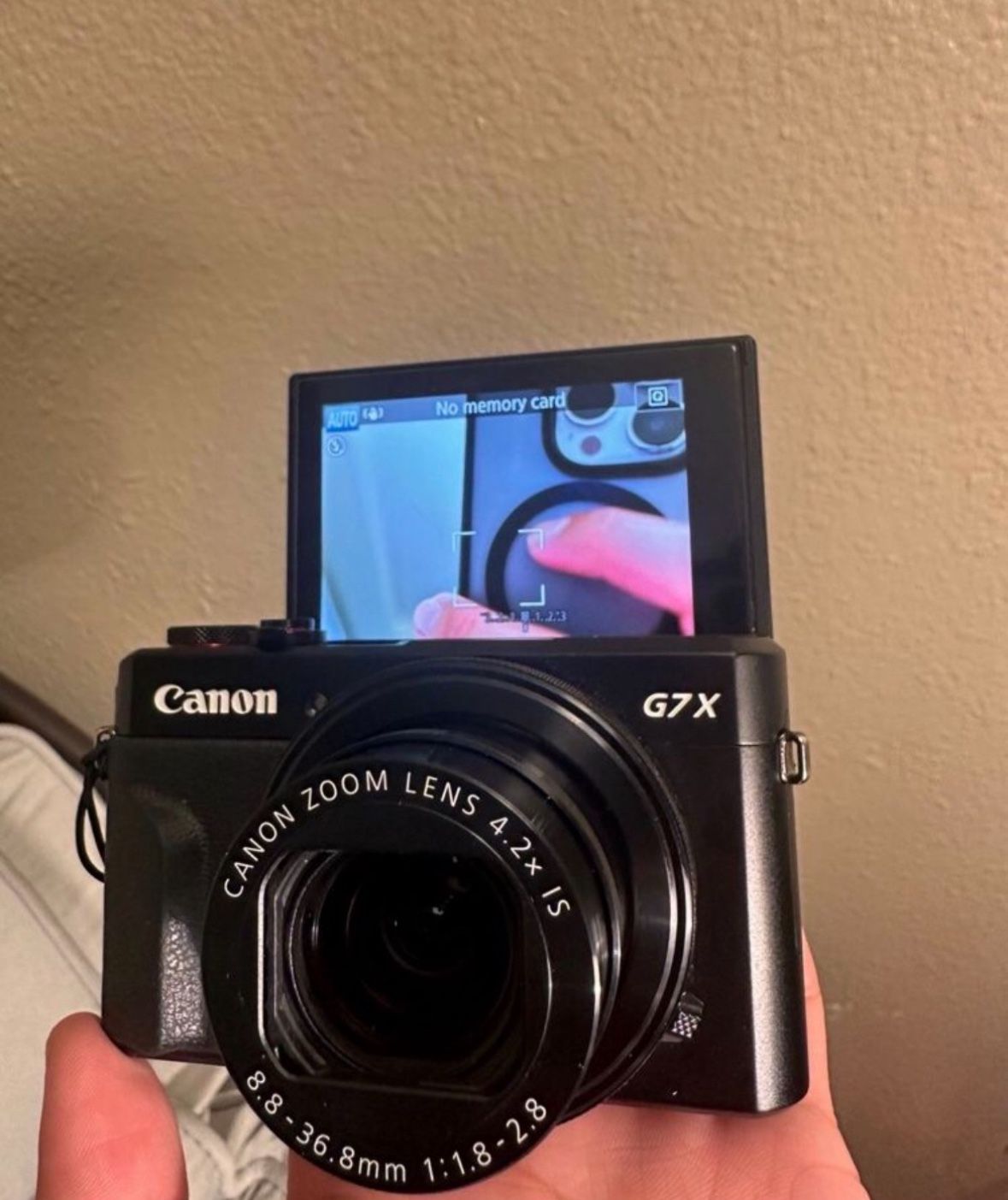 Canon Camera 67Xll (READ DESC)