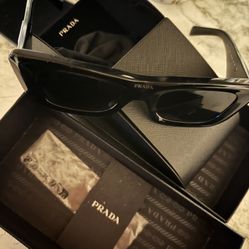 Authentic Prada OPR 13ZS Cat Eye Sunglasses 