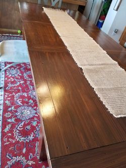 8 ft table $100