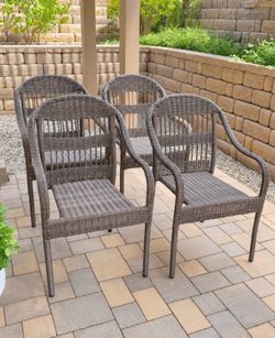 Pottery Barn Wicker Patio Chairs - EXCELLENT CONDITION